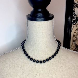 Black pearl necklace